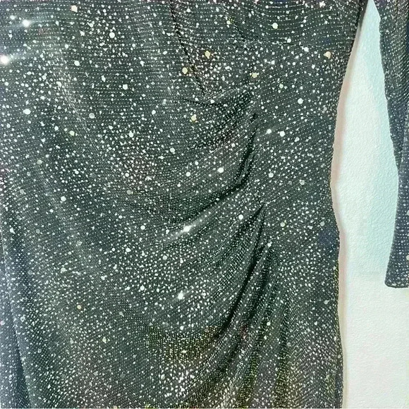 Anne Klein Women’s Black and Gold Sequined Dot Midi-Length Dress Size 2 - Picture 3 of 12